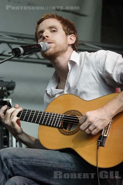 FAUVE - 2006-07-22 - PARIS - Paris Plage (Pont de Sully) - 